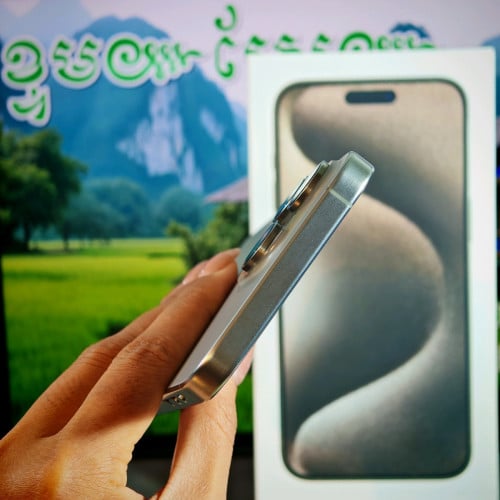 iPhone 15 Pro Max 99.99%(វ៉ៃដូរបាន)មានធានាច្បាស់លាស់ត្រឹមត្រូវ