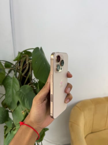 iPhone 16 pro 256G LL/A SIMLOCK ប្រើសុីមបាន2