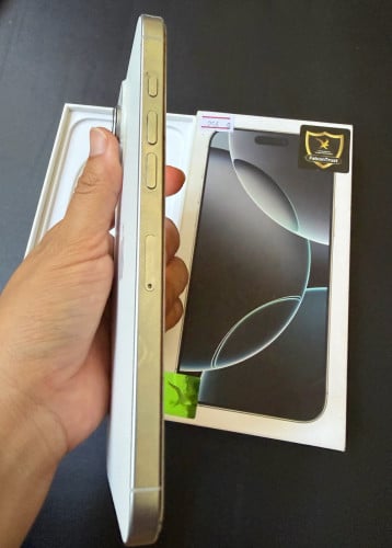 iphone 16 pro max ម្ចាស់ដេីម