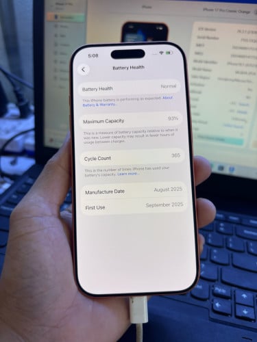 iPhone 17 pro ZP/A 256g សុីម1+esim មួយទឹកស្អាត98% លក់990$