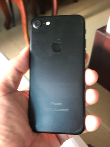 iPhone 7