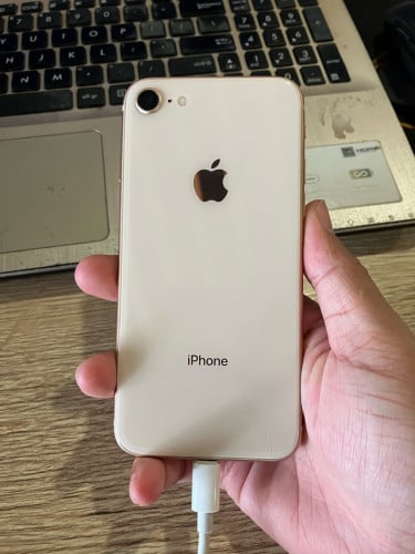 iPhone 8 64GB no iCloud