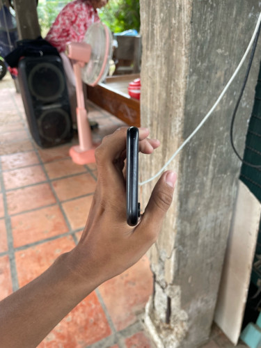 iPhone XR 64G LL/AGx no scan No camera40$ នៅភ្នំពេញ