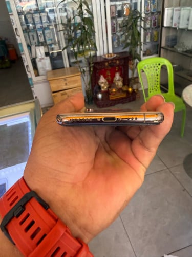 iPhone XS 256G scan សានុំសុីន