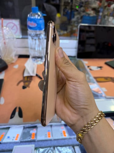 Iphone11promax 256G ZA battery 89%