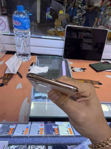Iphone11promax 256G ZA battery 89%