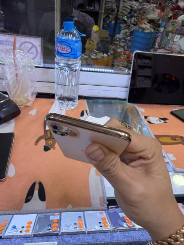 Iphone11promax 256G ZA battery 89%