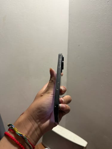 Iphone16pm ថ្ម92% Iphone 16pm សាណុំអត់សាណុំដូរលុយវិញ