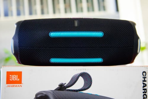 JBL Charge 6 មួយទឹកខ្ចីស្អាត99%ដូចថ្មី