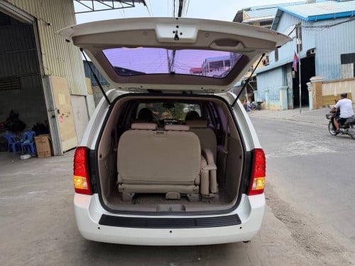 Kia Carnival 2012full option