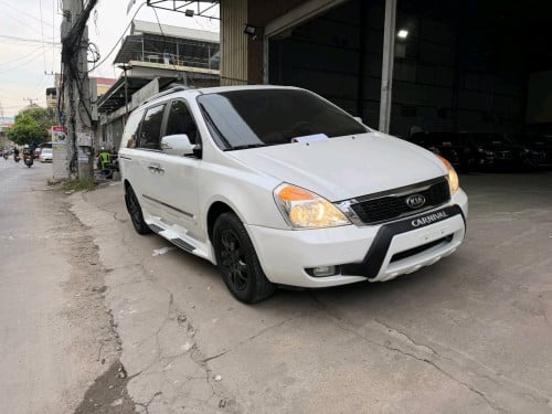 Kia Carnival 2012full option