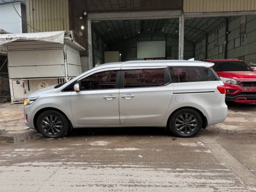 Kia Carnival 2015