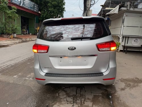 Kia Carnival 2015