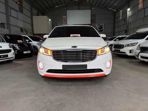 Kia Carnival 2015