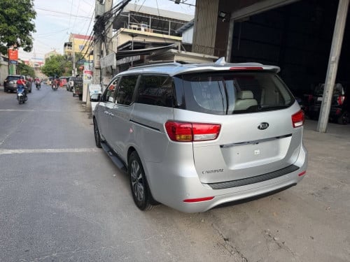 Kia Carnival 2015