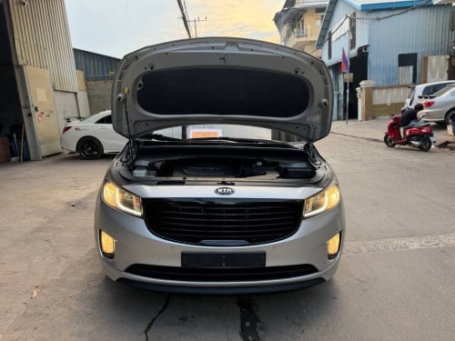 Kia Carnival 2015