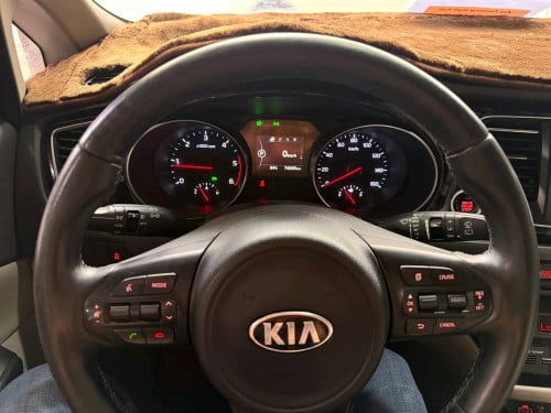 Kia Carnival 2015