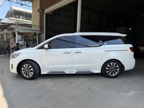 Kia Carnival 2015full