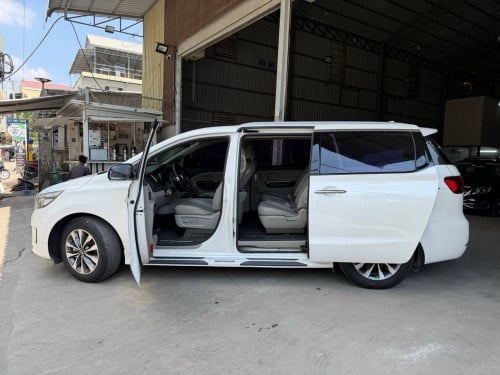 Kia Carnival 2015full