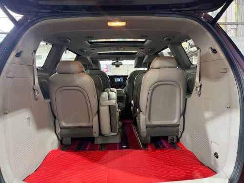 Kia Carnival 2015full option អូតូបី