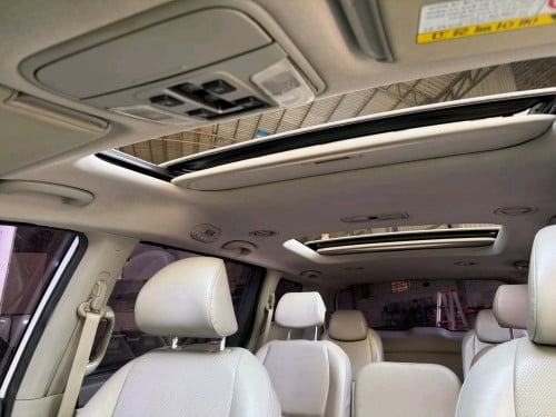 Kia Carnival 2015full option