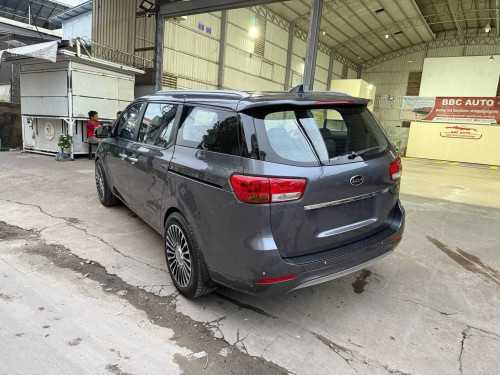 Kia Carnival 2016