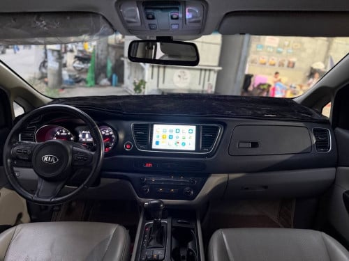 Kia Carnival 2016