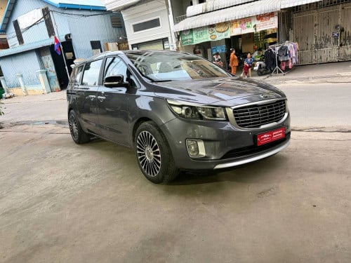 Kia Carnival 2016 Luxury