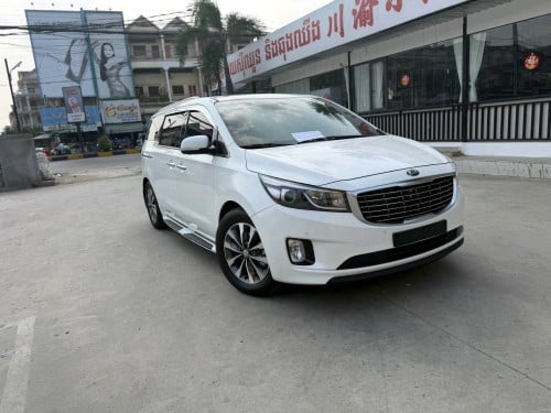 Kia Carnival 2017full option អូតូបី360ប៊ូតុង5