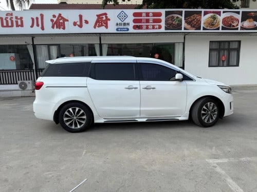 Kia Carnival 2017full option ពេញហើយ360