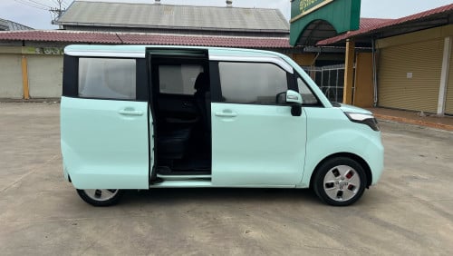 Kia Ray 013 ក្រដាស់ពន្ធ