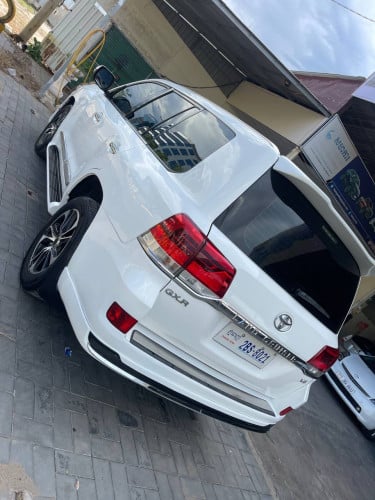 Land Cruiser 2008 full option