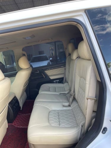 Land Cruiser 2008 full option