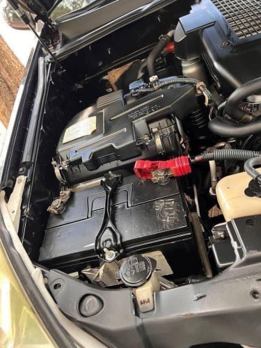 Land Cruiser PRADO 04 V4 P2 Auto ម៉ាស៊ូតសុីប្រេងទិចធានាថ្មីលក់ប្រញាប់លុយ
