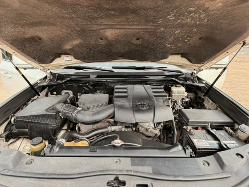 Landcruiser 2016 Full Option V6