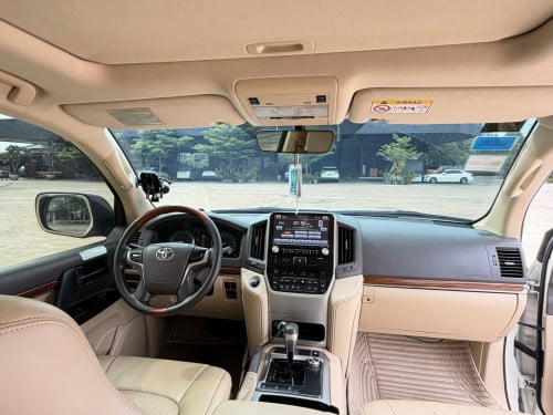 Landcruiser 2016 Full Option V6