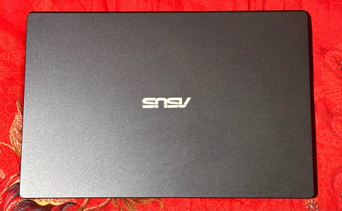 Laptop ASUS សម្រាប់ការសិក្សារទូទៅលក់វិញស្អាត់នៅថ្មី