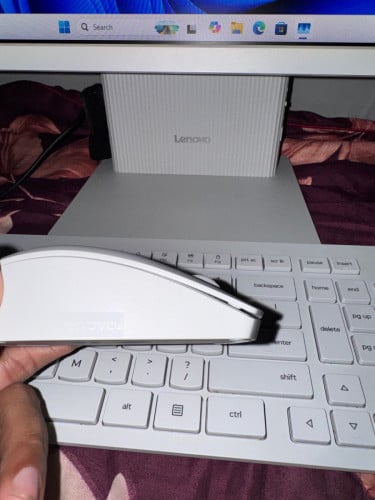 Lenovo IdeaCentre AIO 27 i7-13620H RAM 32G DDR5 M.2 512G Audio by HARMAN