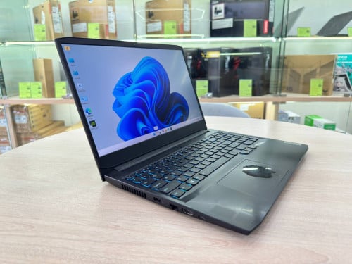 Lenovo IdeaPad Gaming CPU  i7-11390H l  RAM 16GB l SSD 512GB l VGA 3050 Ti (Second Hand)