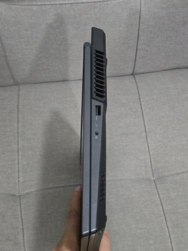 Lenovo Legion R7000 AMD R7 5800H ស្អាត​ខ្លាំង​