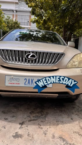 Lexus 330 full 2004 (16500$)