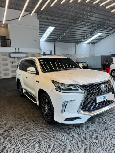Lexus 570 2018 ម្ចាស់ផ្ទាល់ នៅថ្មី