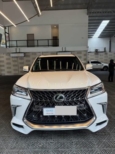 Lexus 570 2018 ម្ចាស់ផ្ទាល់ នៅថ្មី