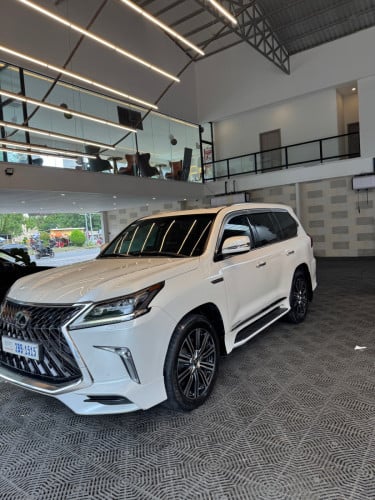 Lexus 570 2018 ម្ចាស់ផ្ទាល់ នៅថ្មី