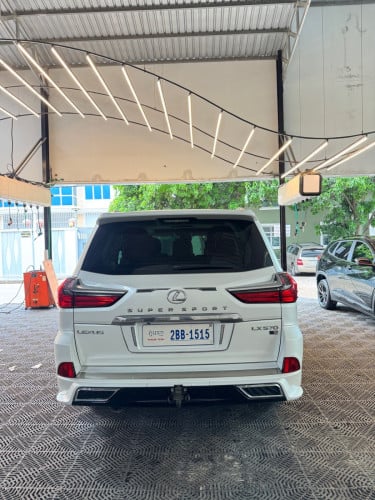 Lexus 570 2018 ម្ចាស់ផ្ទាល់ នៅថ្មី