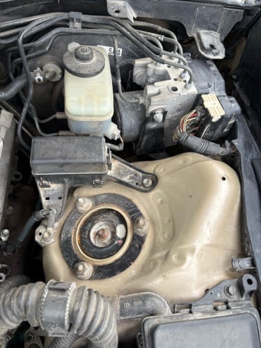 Lexus GS300 ប៉ុង១