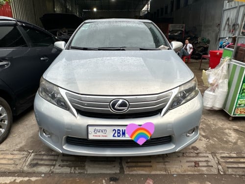 Lexus HS 250
