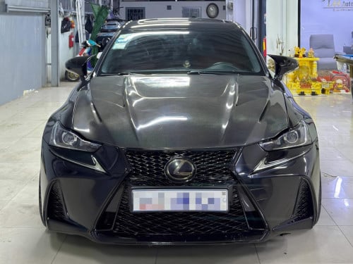 Lexus IS200T 2016 F-Sport