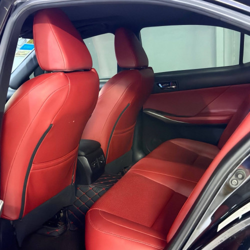 Lexus IS200T 2016 F-Sport