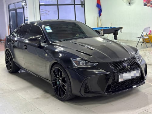 Lexus IS200T 2016 F-Sport